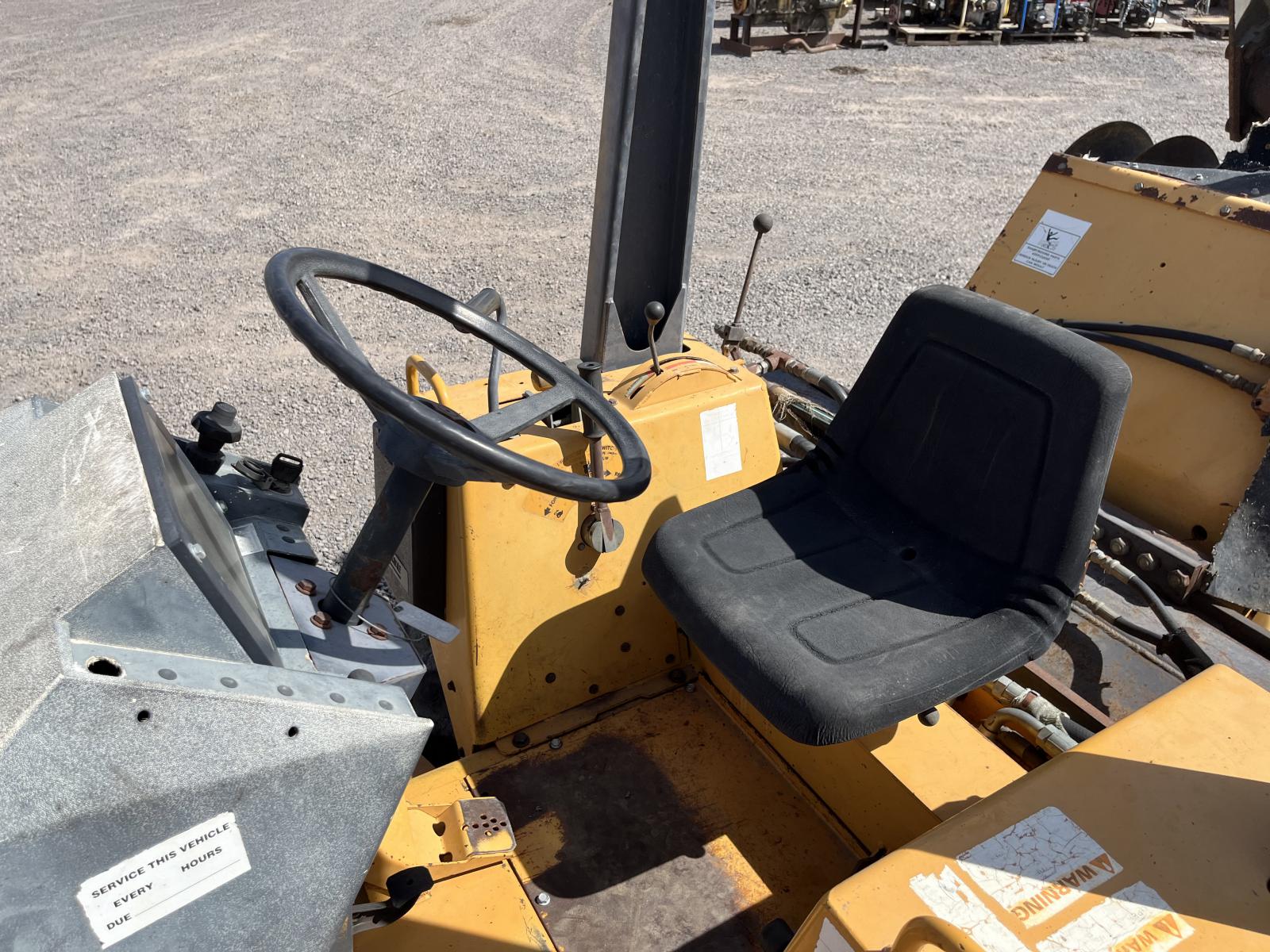 ./imagenes/INVOICE/2019/16425/ZANJADORA CASE 660 (3).JPG